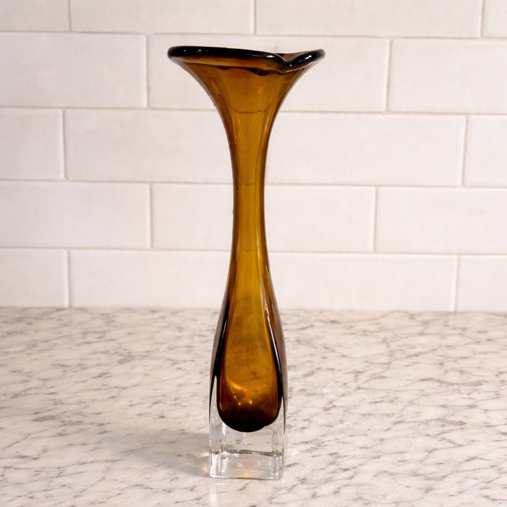 Bo Borgstrom Aseda Glasbruk Swedish Vase